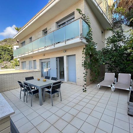 Tranquil Duplex In Sitges, Barcelona,Sea Views, Parking, Terrace Exterior foto