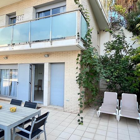 Tranquil Duplex In Sitges, Barcelona,Sea Views, Parking, Terrace Exterior foto